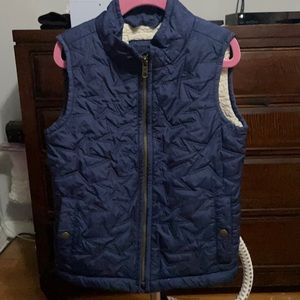 Gap kids faux sherpa lined vets